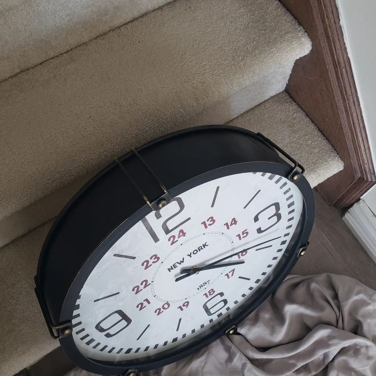 Decorative clock thumbnail