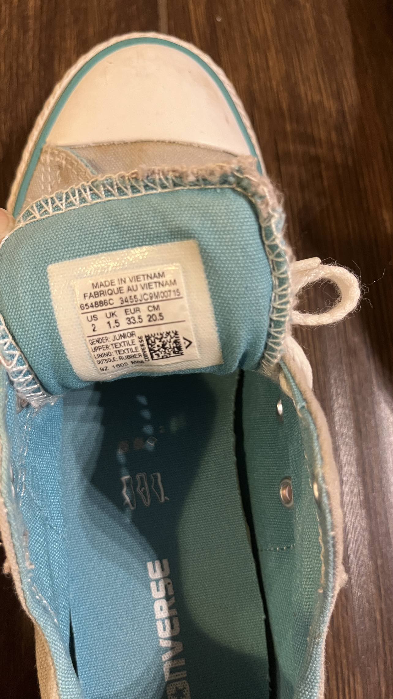 Girl’s sneakers - photo 2