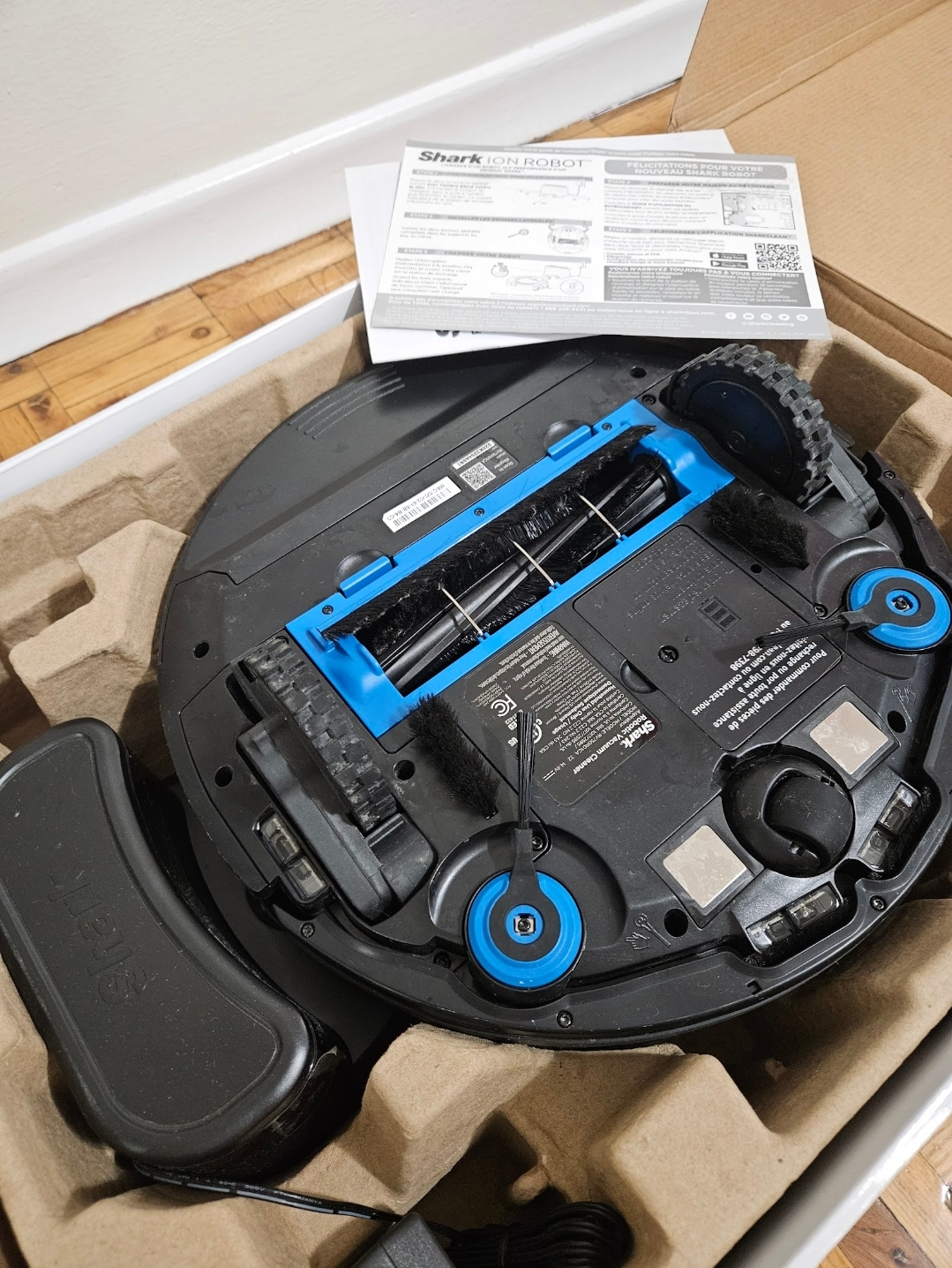 Shark Ion Robot Vacuum R75 image indicator(3)