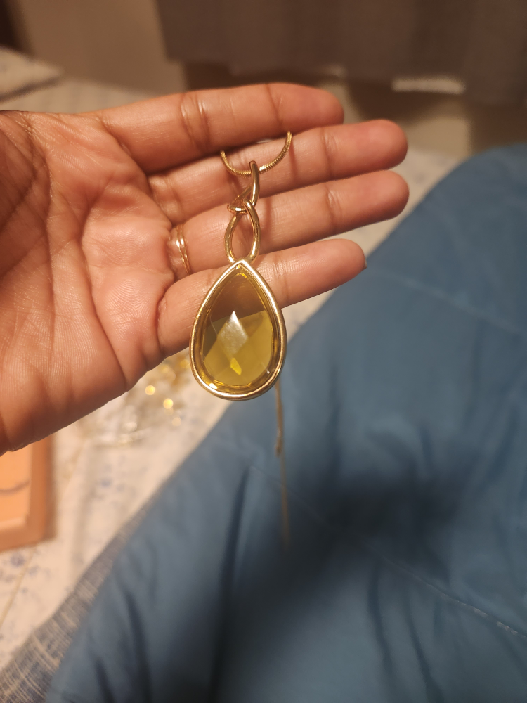 neck chains and rings image indicator(4)