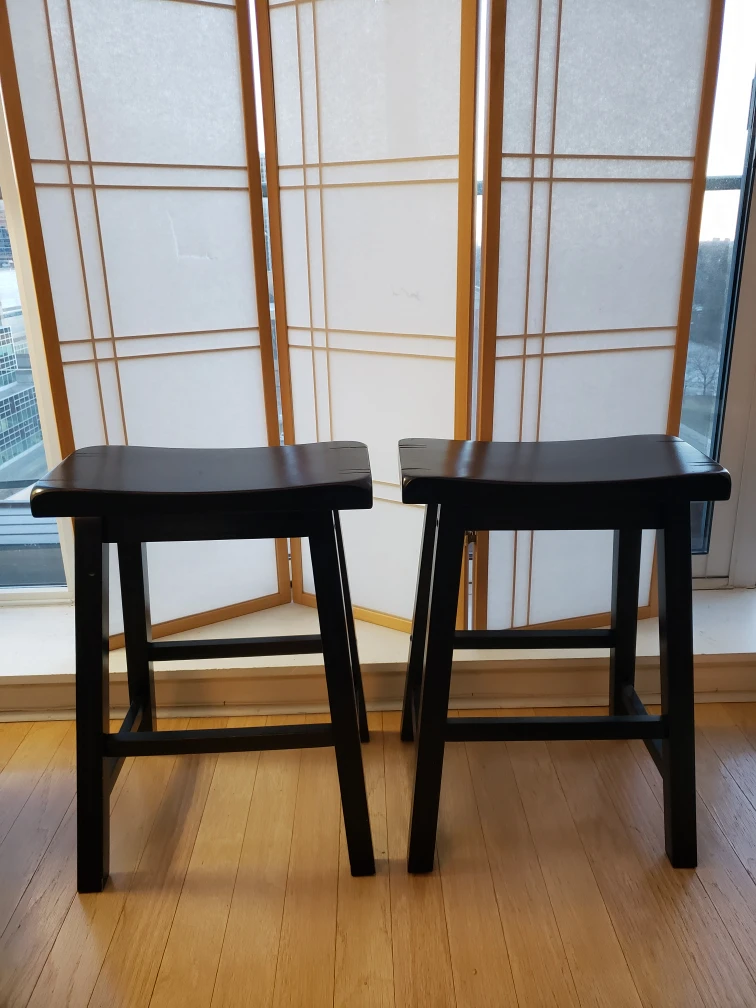 2 chairs thumbnail