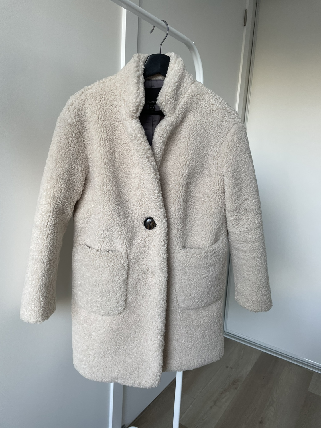 Banana republic woman cozy teddy coat