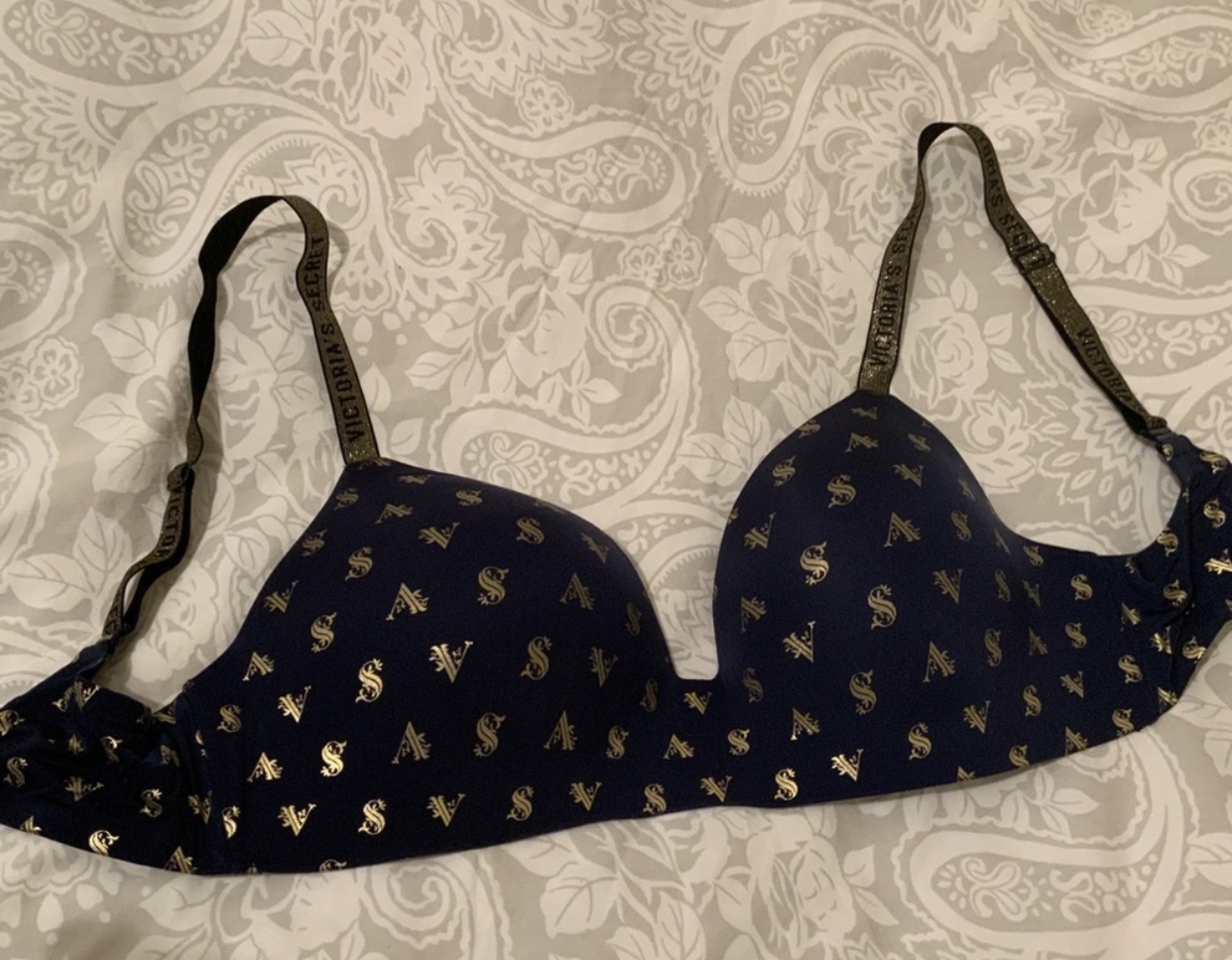Victoria’s secret T-shirt Lightly lined wireless bra image indicator(2)