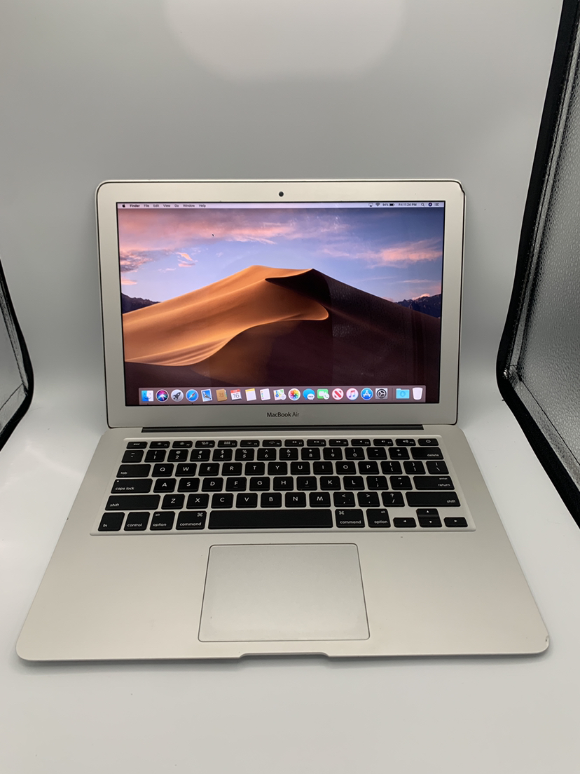 MacBook Air 13” 2.2GHz i7 500GB SSD 8GB RAM thumbnail