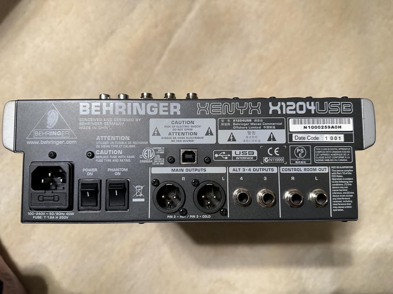 Behringer X1204USB Mixer with XENYX Mic Preamps and Compressors - photo 3