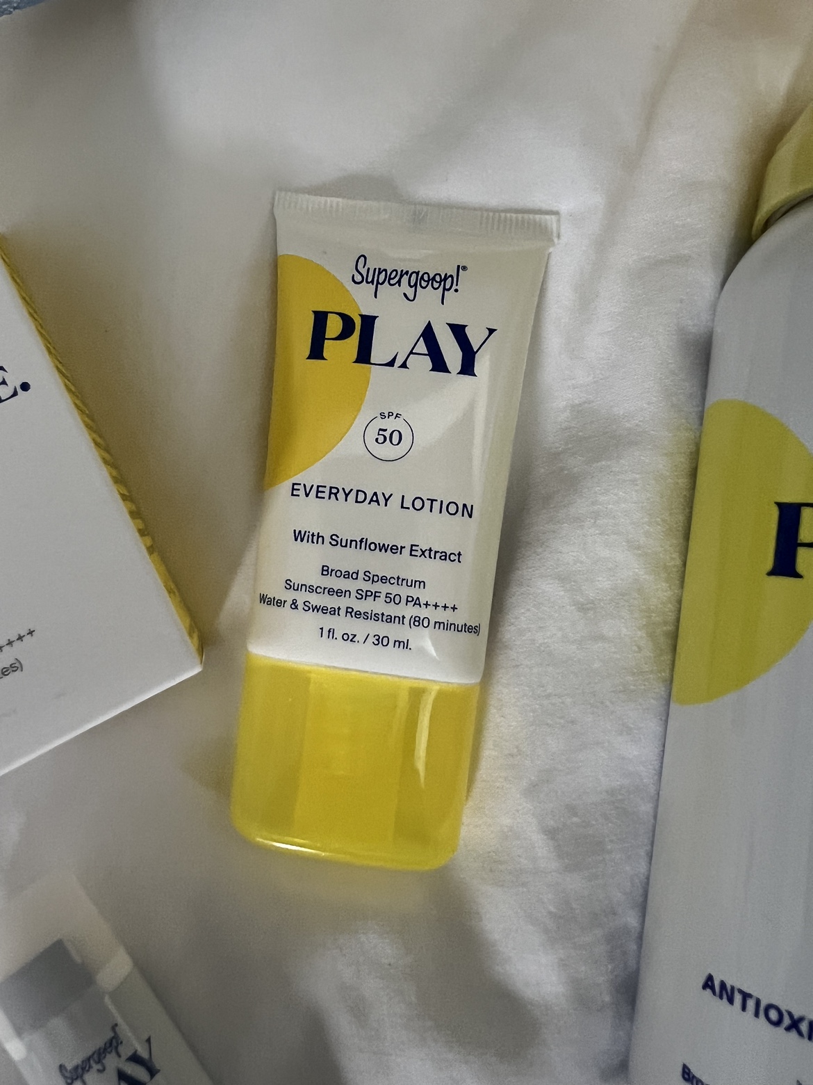 Supergoop sun care kit image indicator(6)