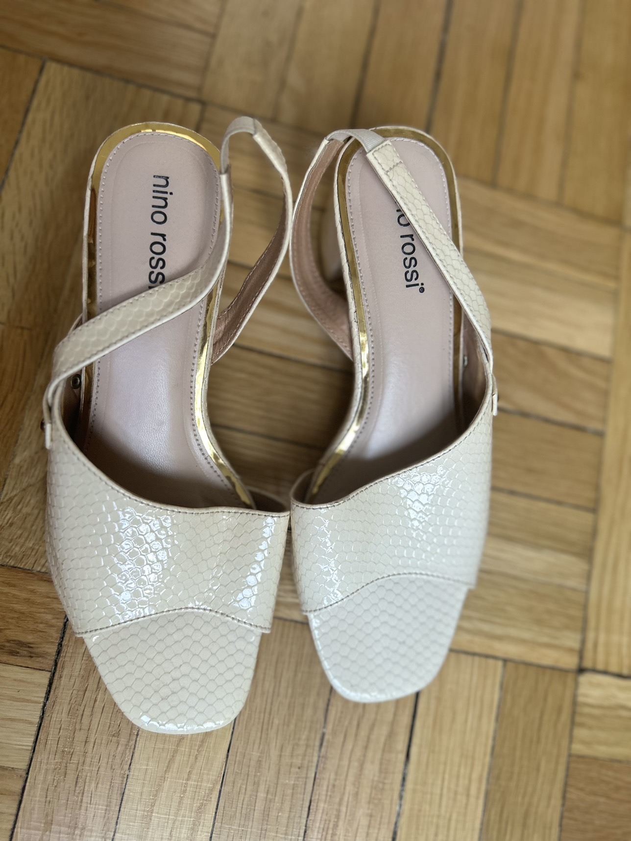 Women Block Heel Shoes