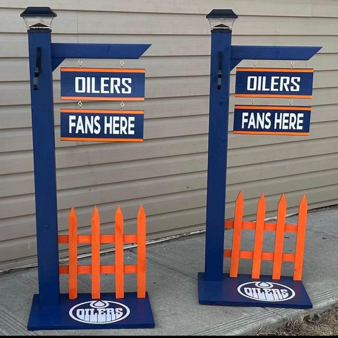 Oilers sign