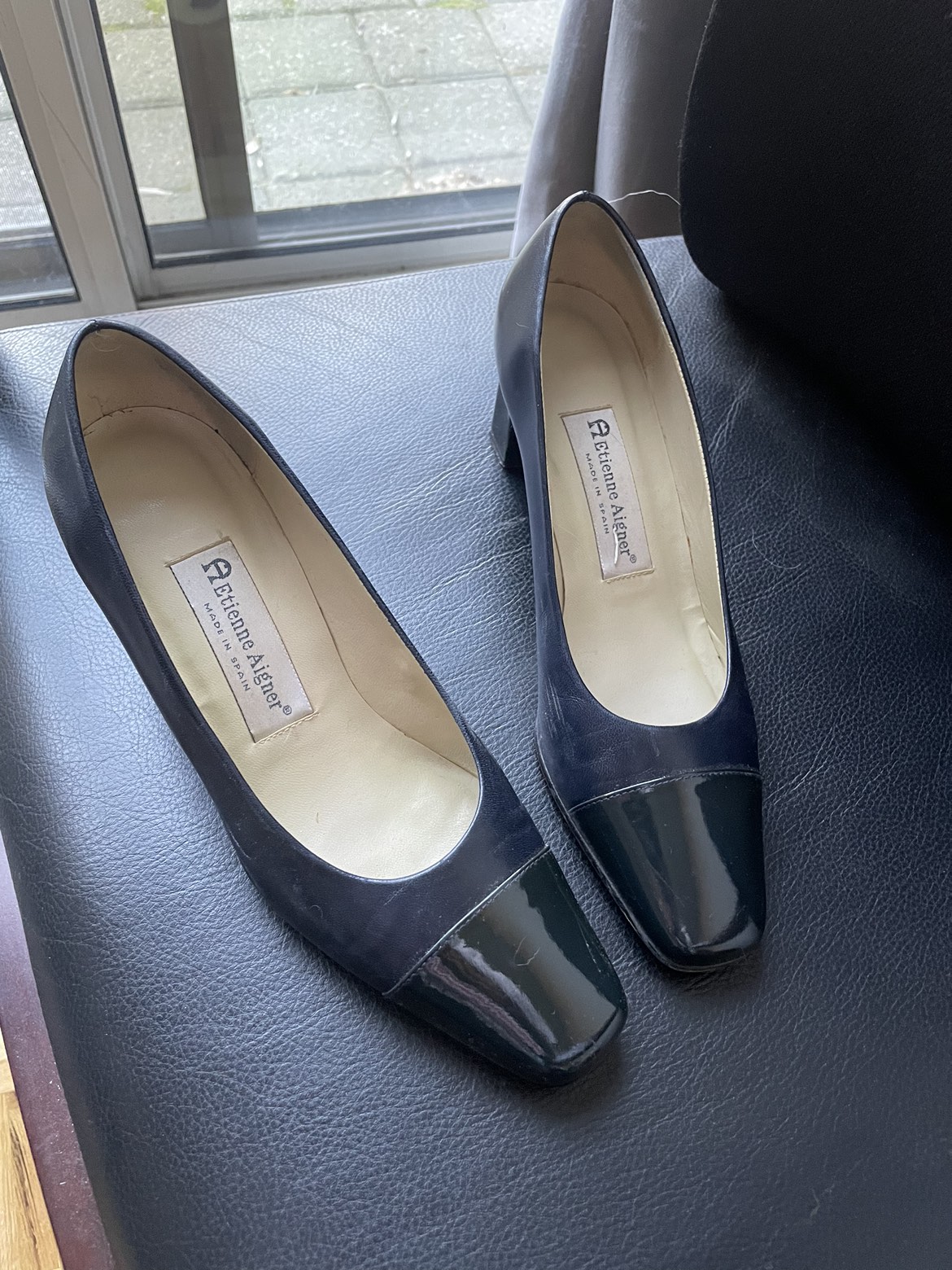 Designer shoes thumbnail