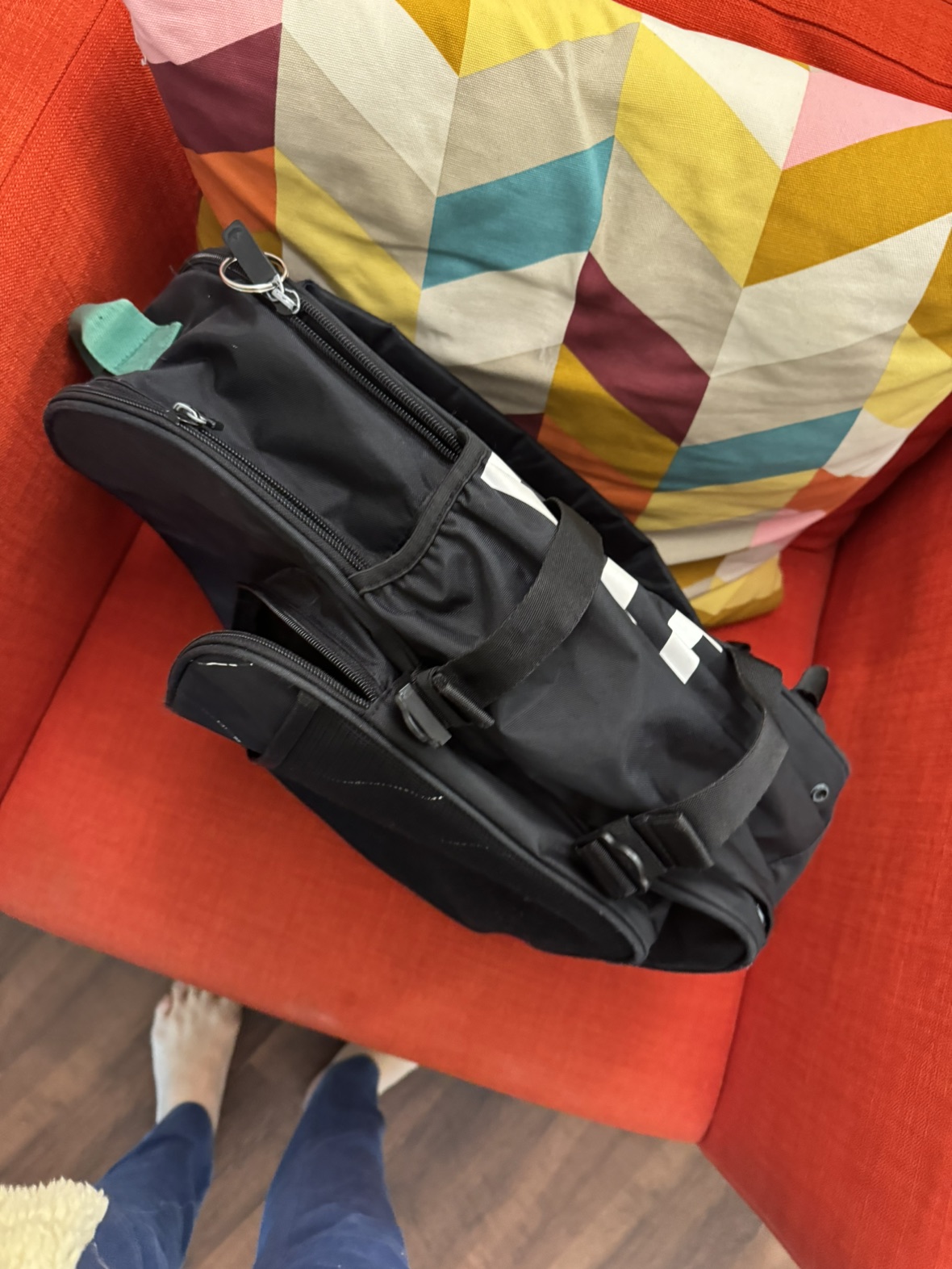 Seling Adidas laptop bagpack 2 years - photo 2