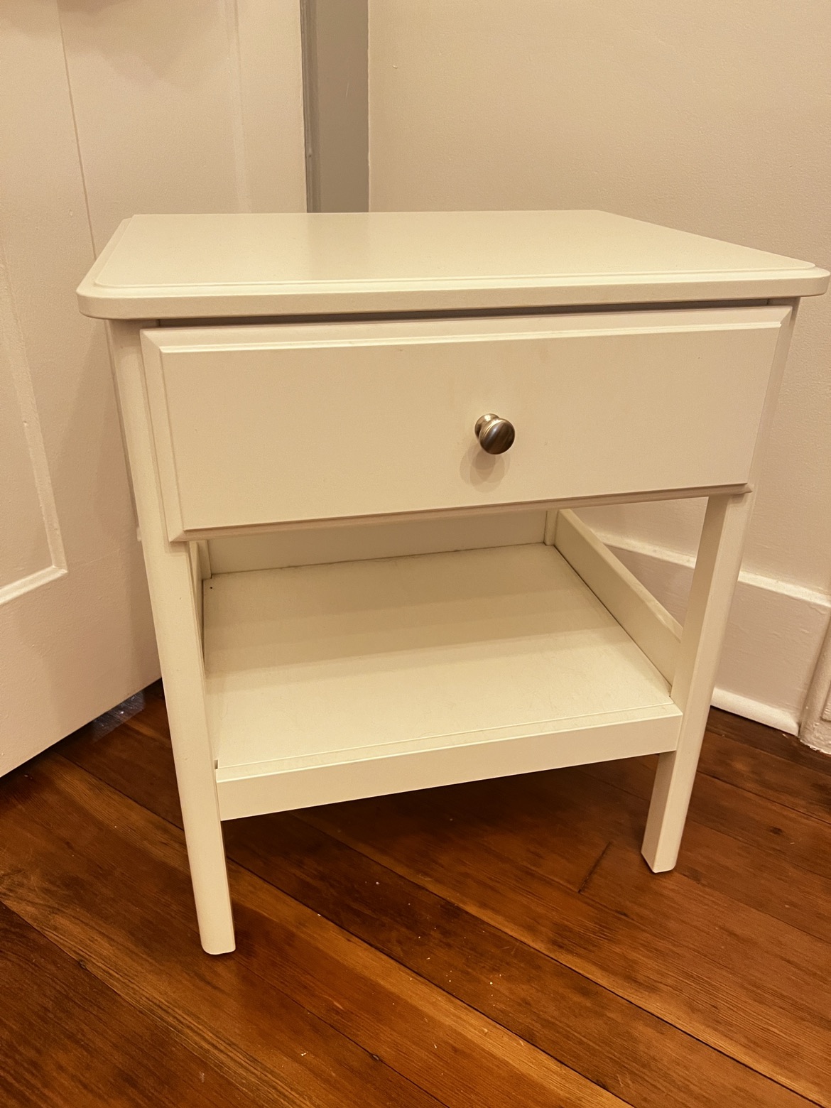 IKEA white nightstand - photo 2