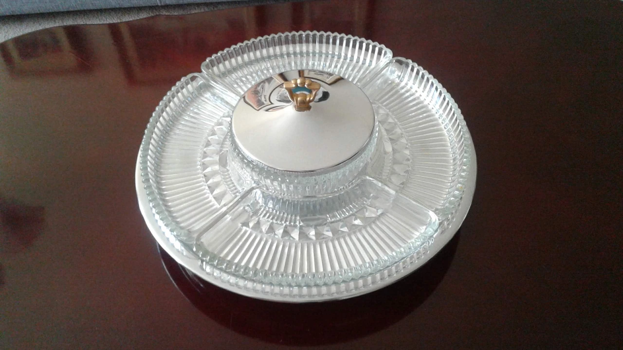 Vegetables and deep/Snacks Tray/Platter image indicator(2)