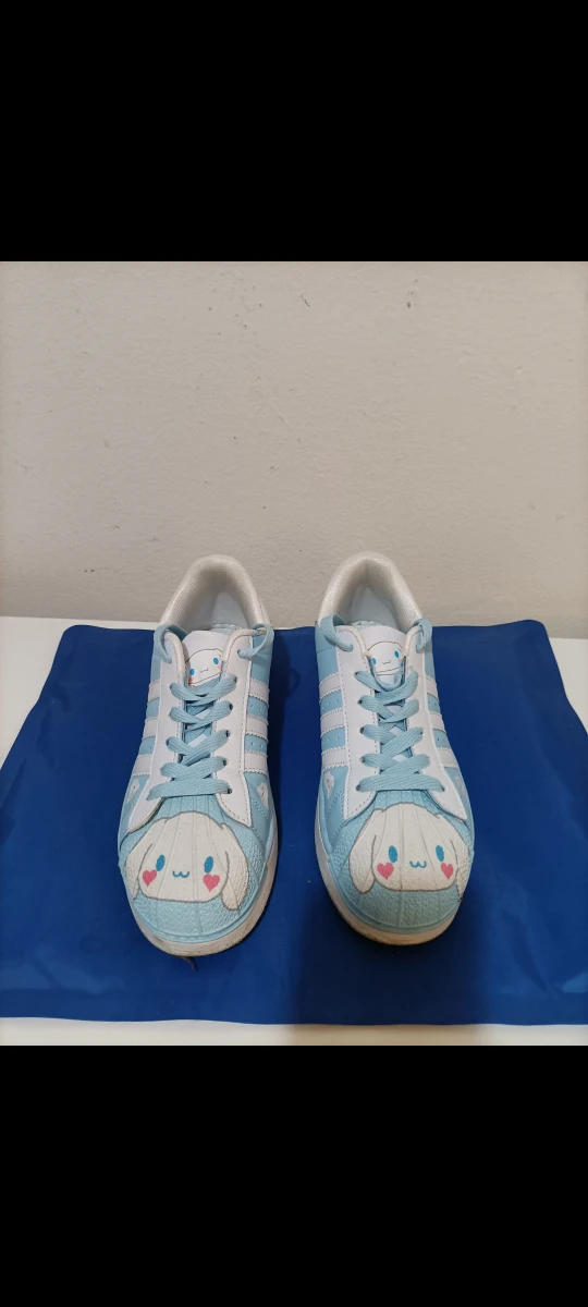 Cinnamoroll Court Sneakers