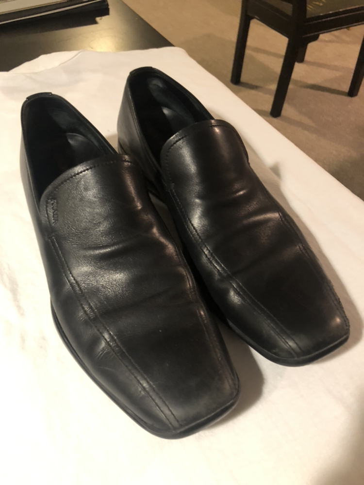 Prada Men’s Black Leather Loafers - photo 3