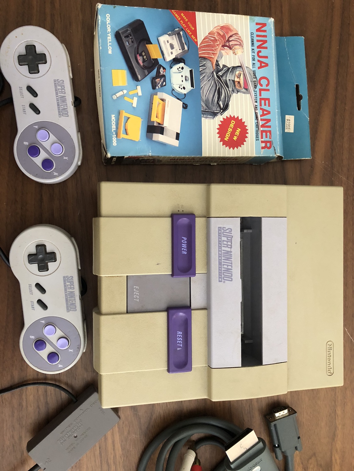 Gamecube and NES 🥕 image indicator(3)