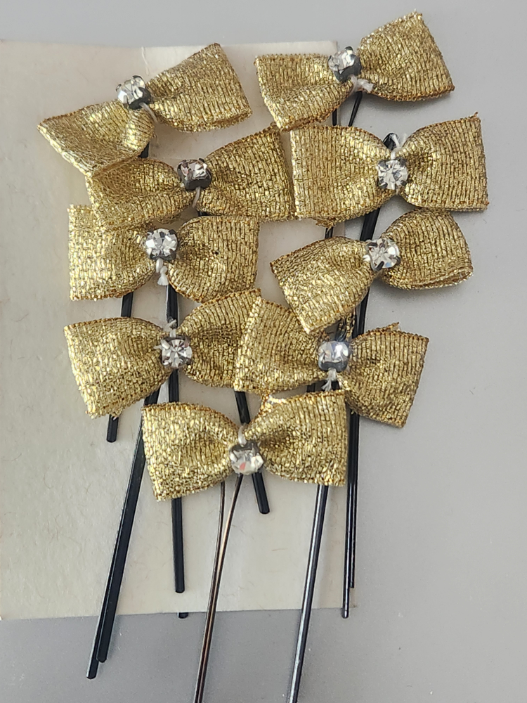 Gold petite bow bobby pins thumbnail
