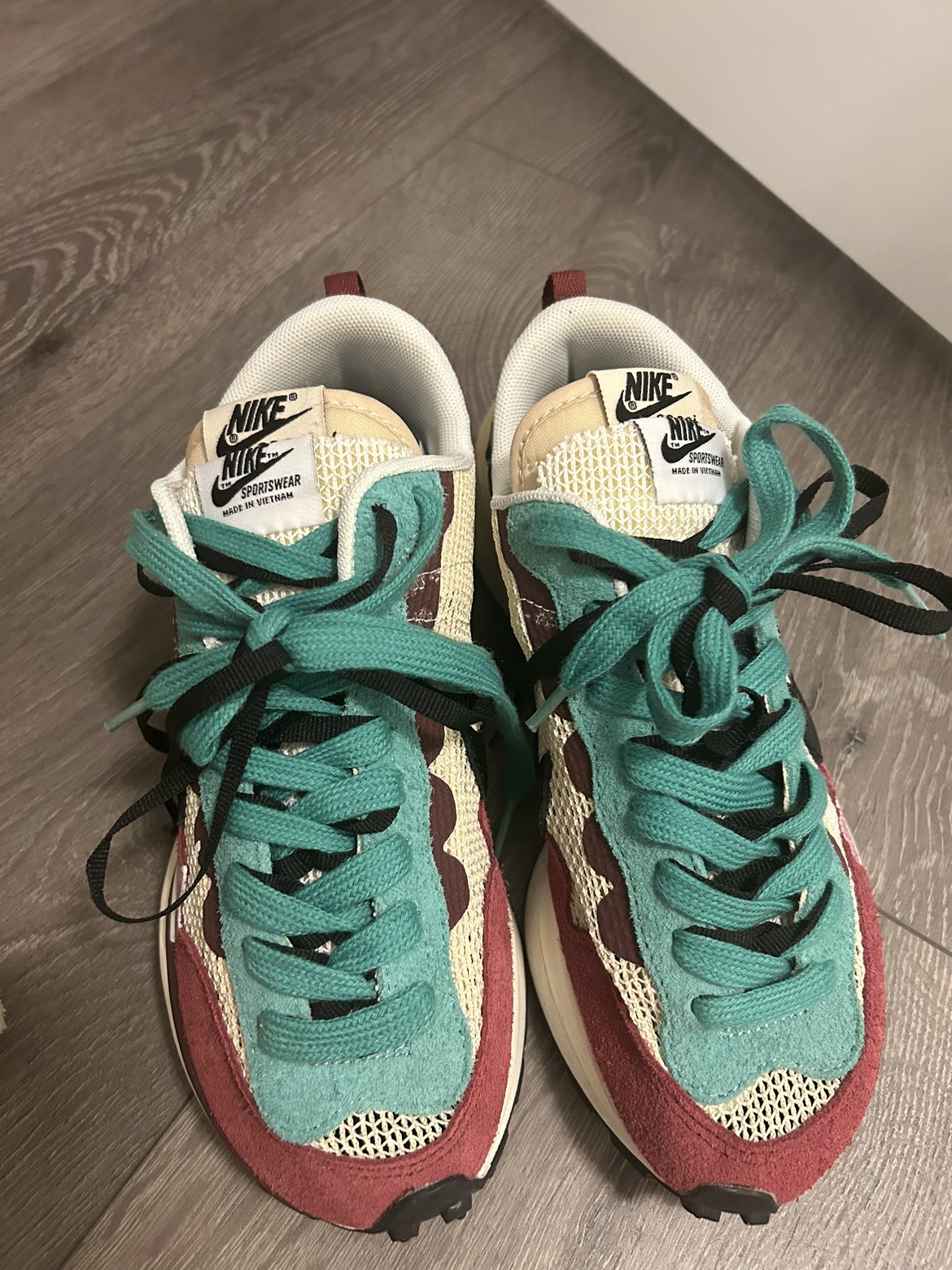Women’s sneaker - photo 2