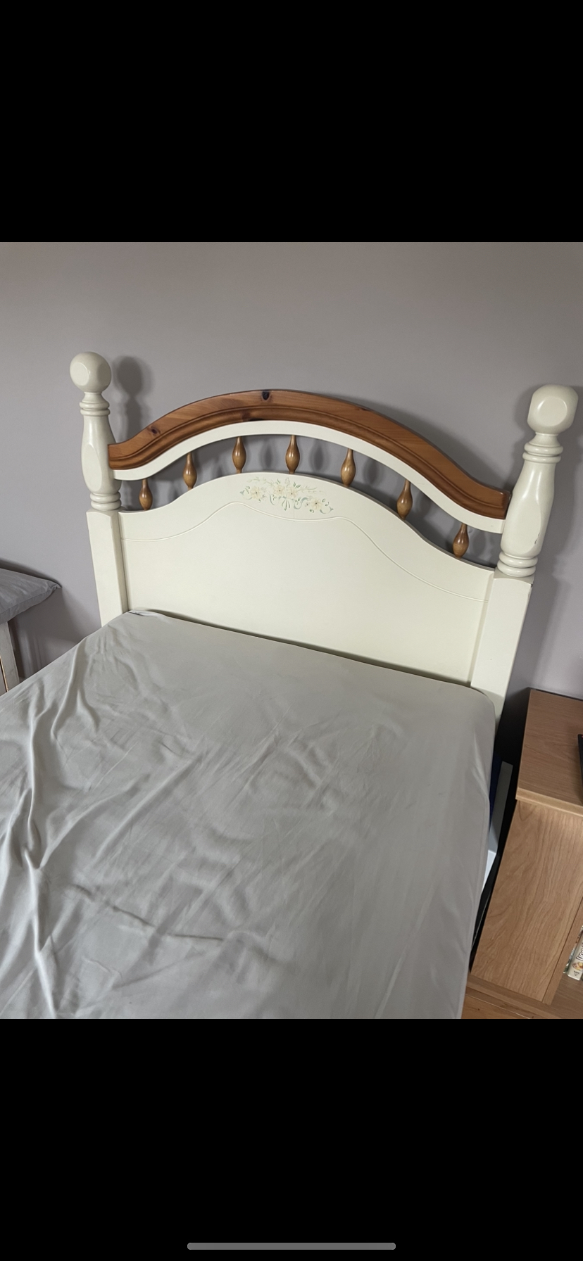 Twin Bed