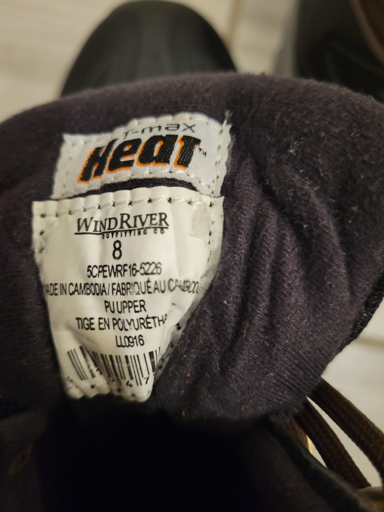 🏈 Wind River Men's Mens Men Winter Snow Boots (Size 8) image indicator(9)