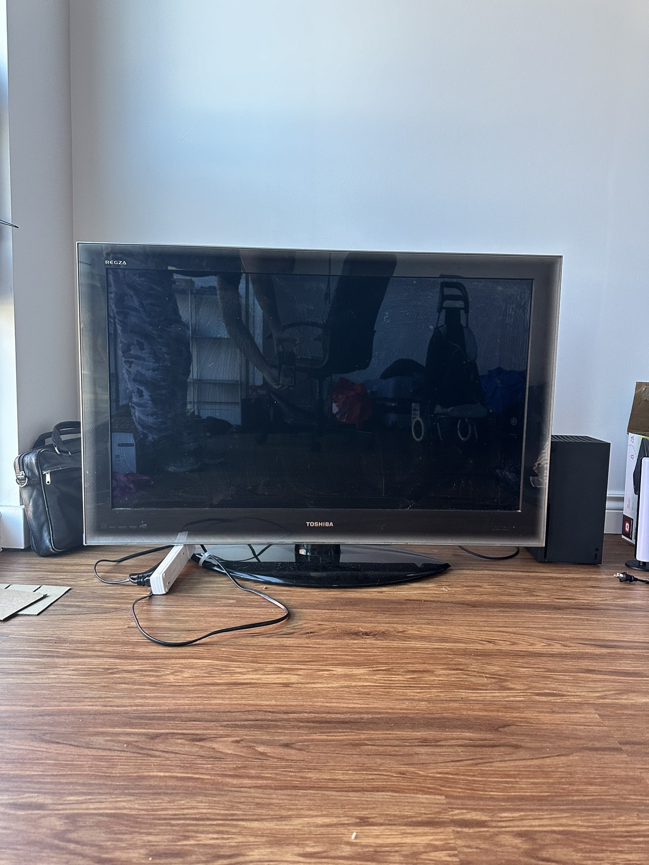 42” flat screen tv