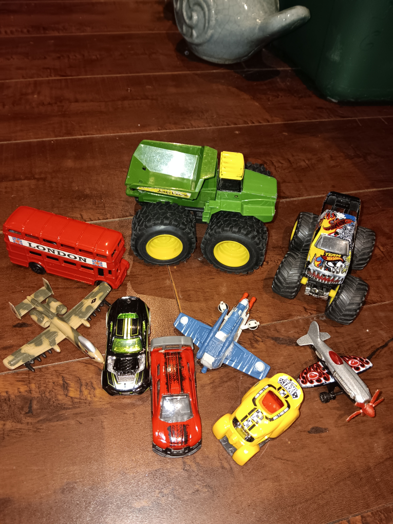 PLANES, CARS , BIS AND TRACTOR thumbnail