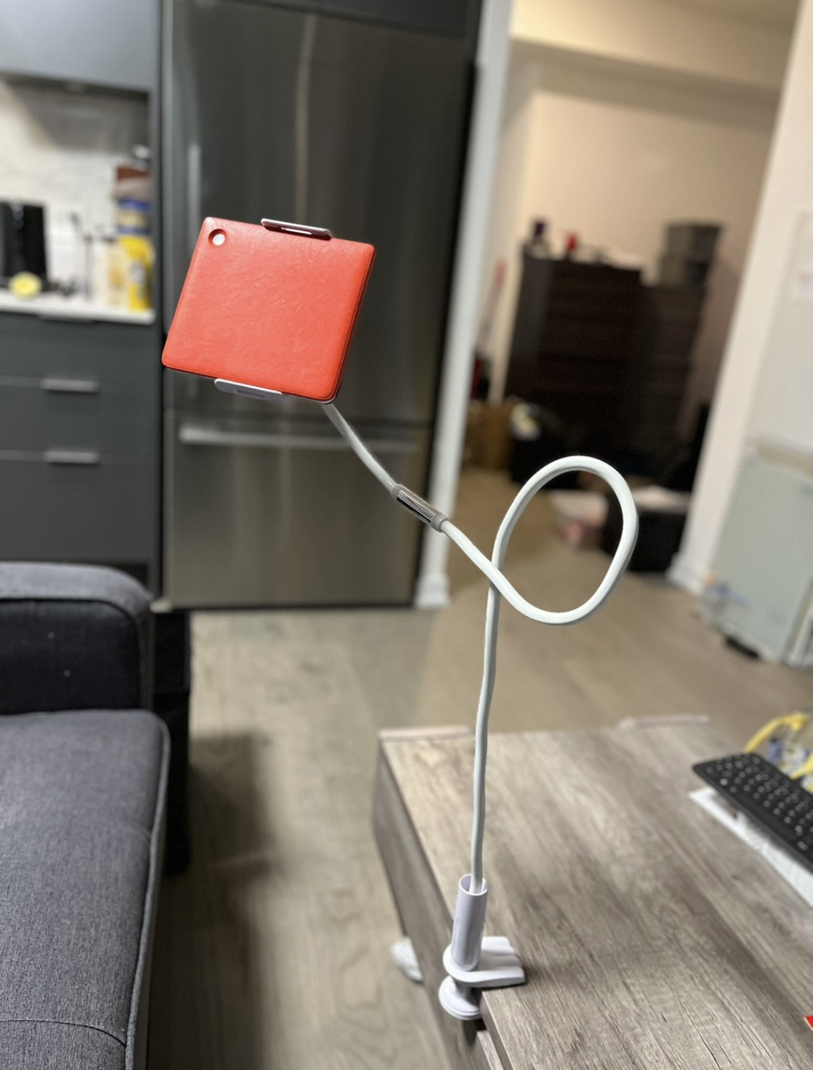 Phone holder thumbnail