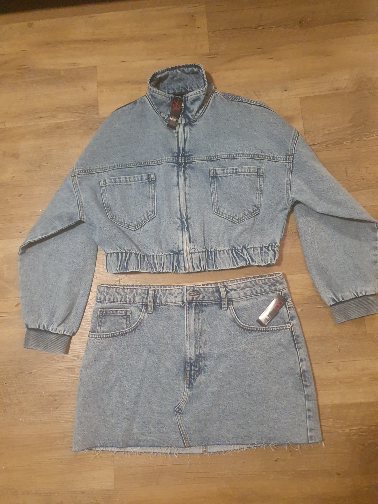 DENIM SKIRT/JACKET SET