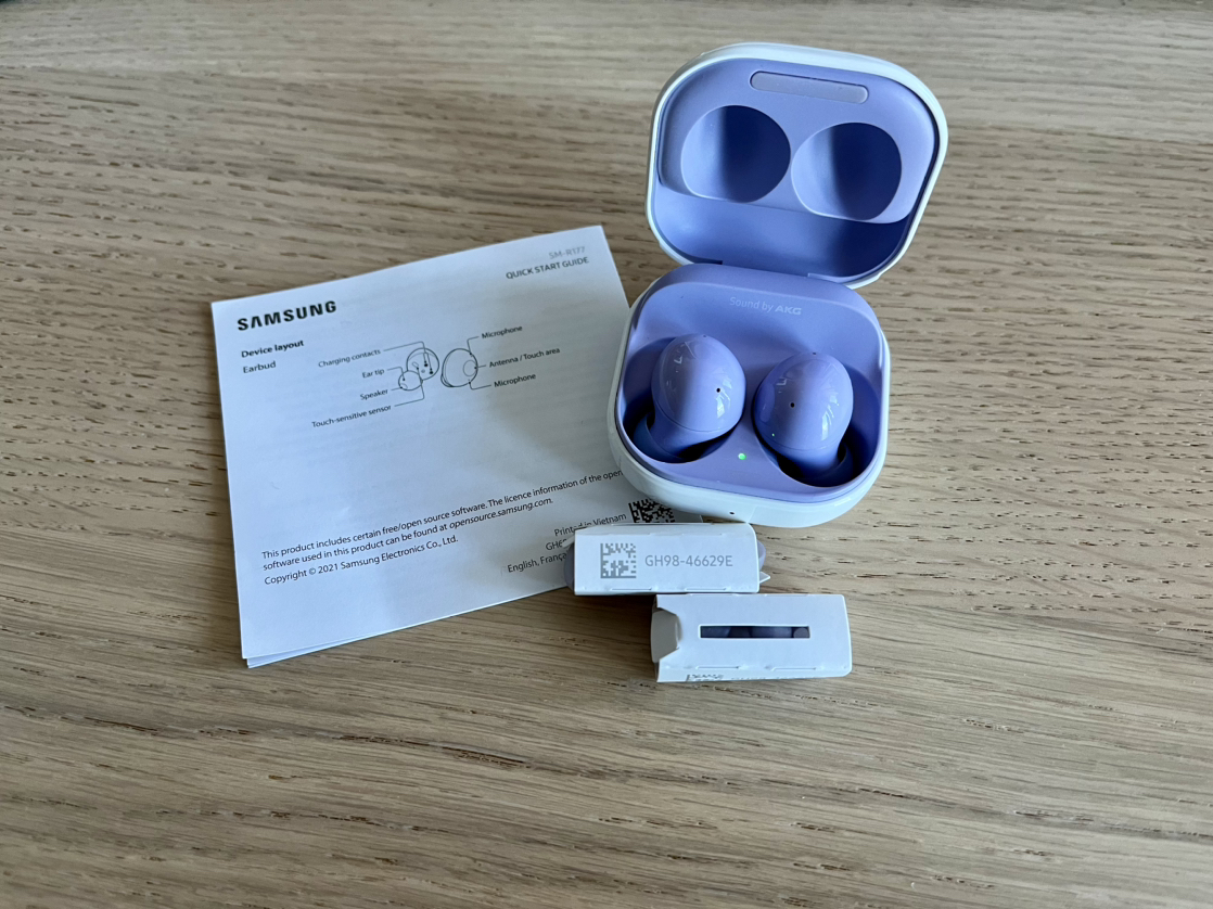 Samsung Galaxy buds 2 lavender | rarely used | no box