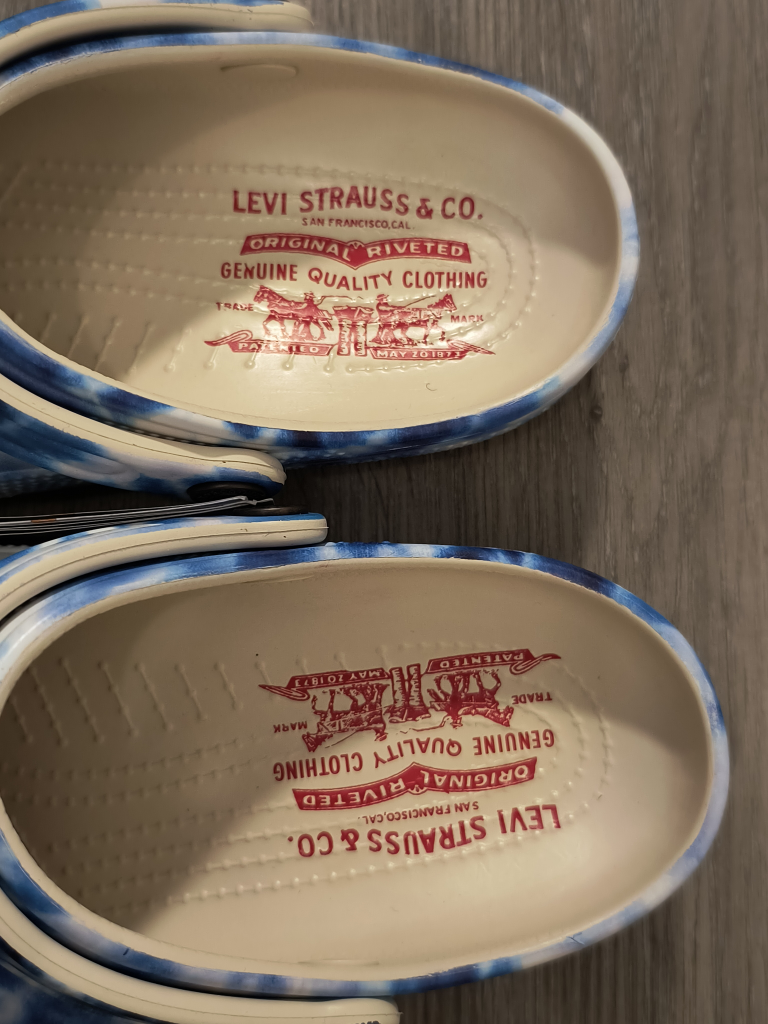 Levi's X Crocs Classic Clog - photo 3