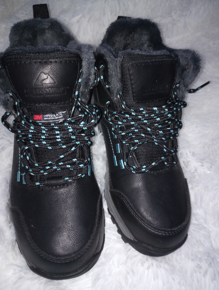 Ladies Boots Size 6 thumbnail