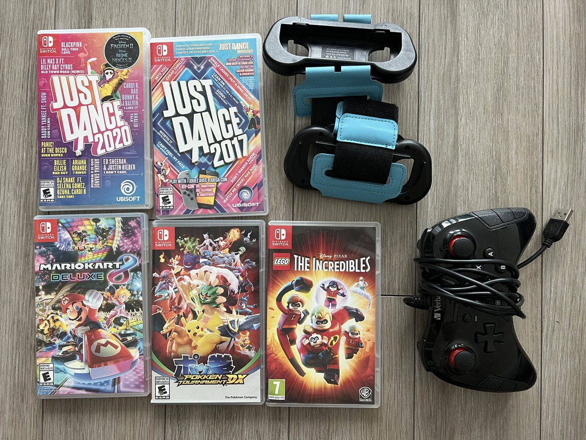 Nintendo switch with game titles - photo 3