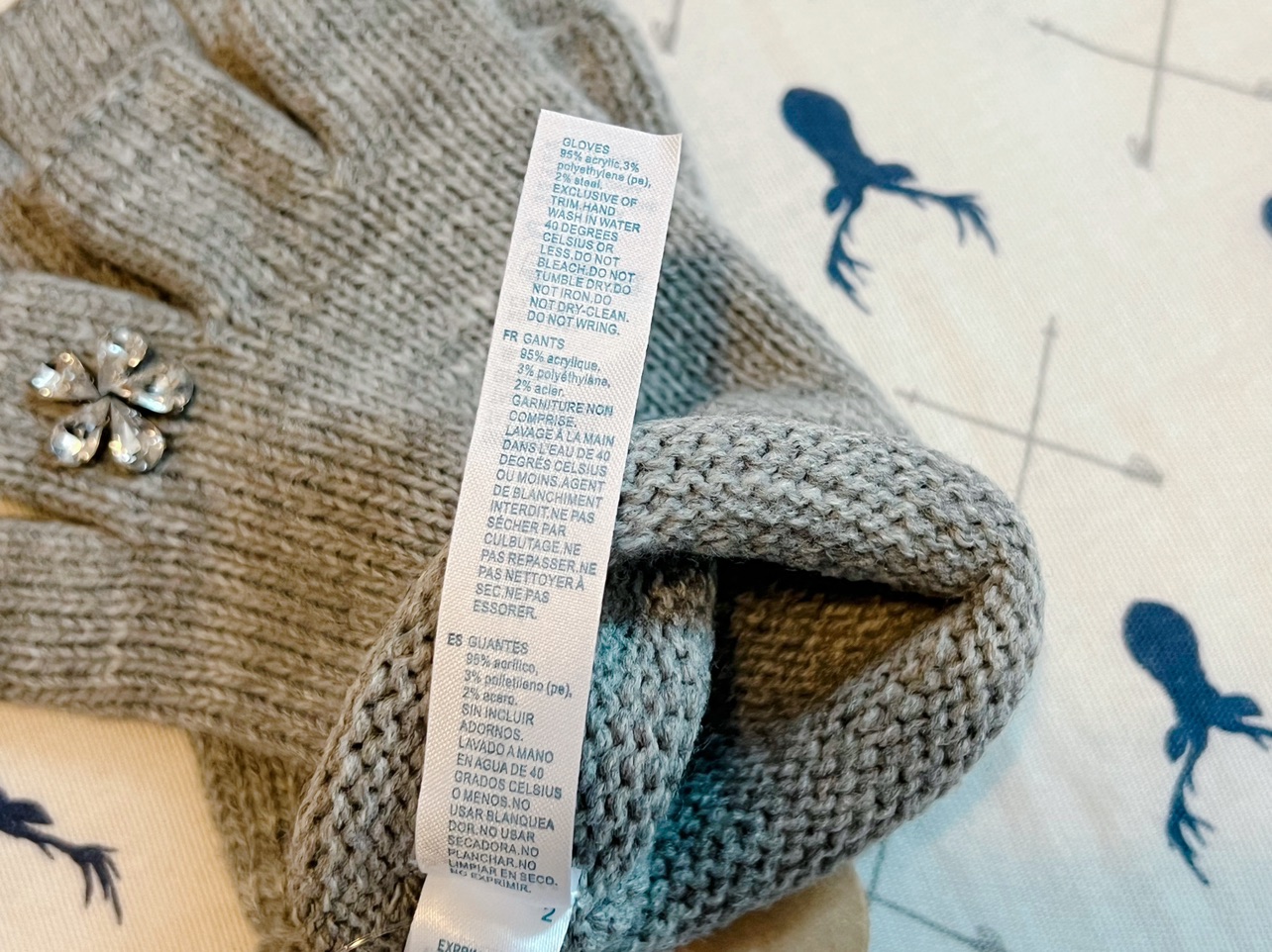 Call It Spring Fingerless Gloves Brand New🥕 image indicator(4)