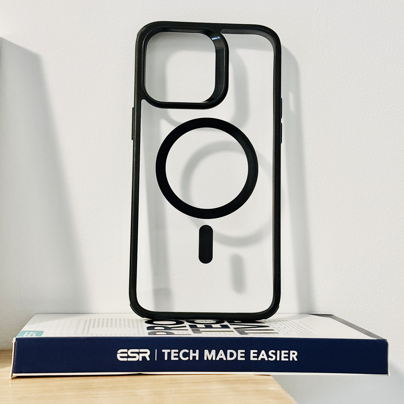 ESR MagSafe Black and Clear Case - iPhone 14 Pro Max thumbnail