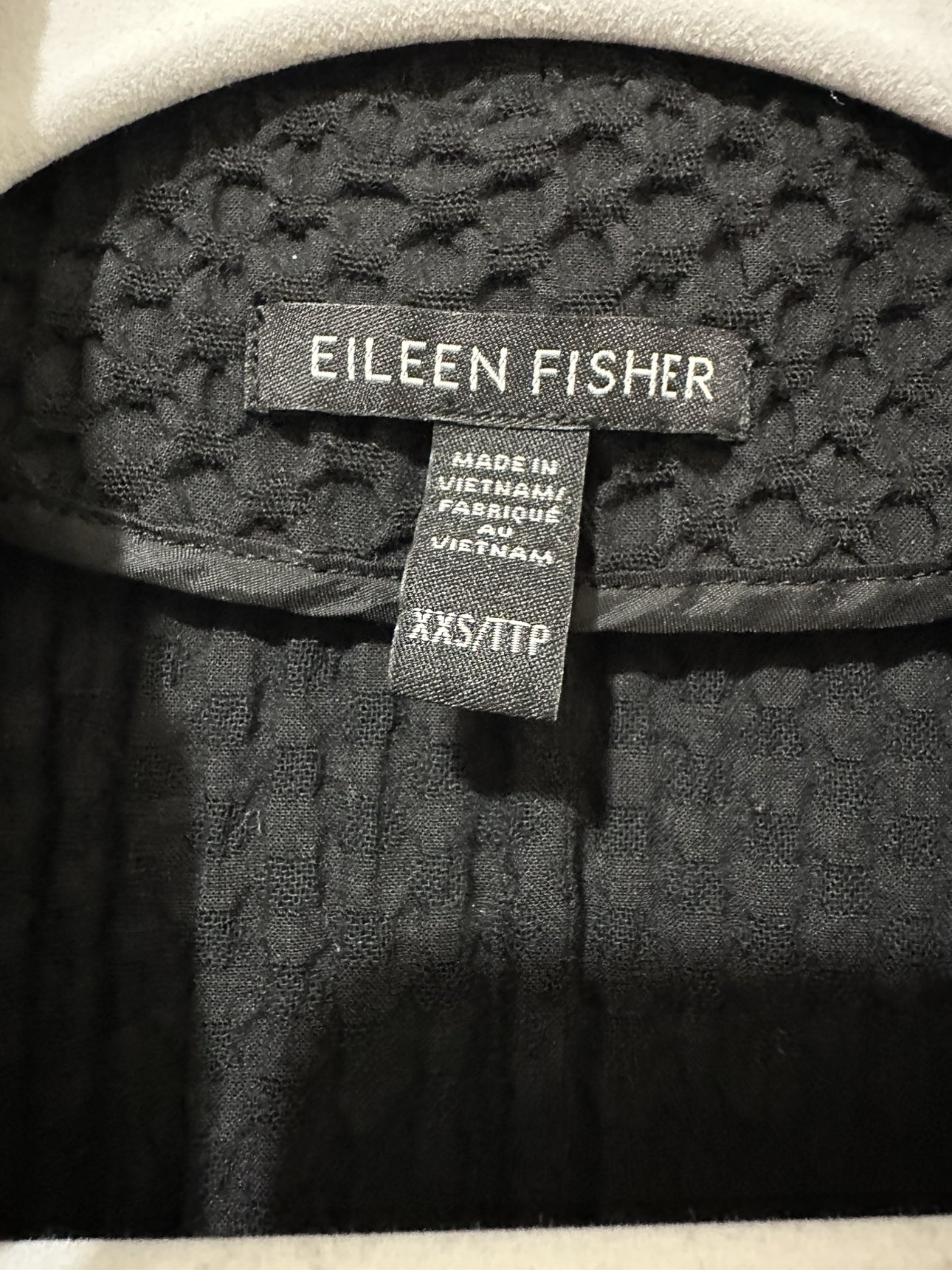 Eileen Fisher black blazer - photo 3