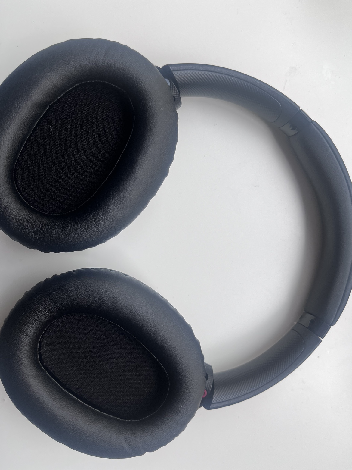 Sony headset thumbnail