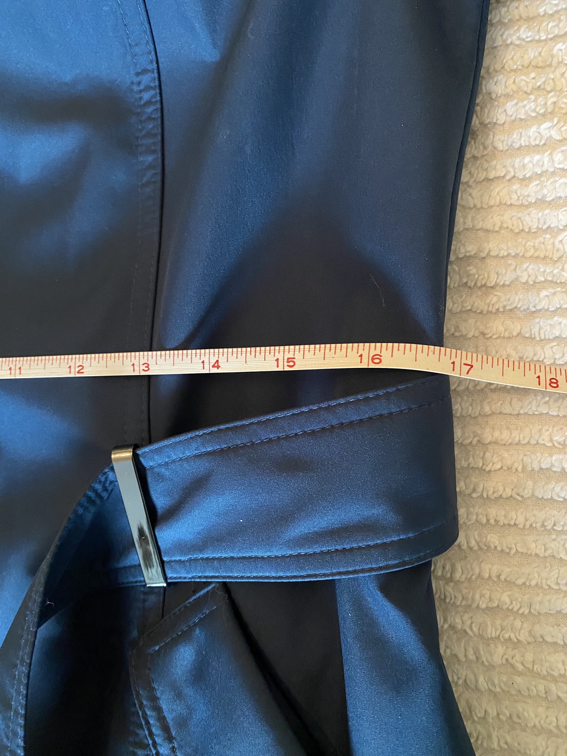 New Calvin Klein Ladies Trench Coat (with tags) image indicator(9)