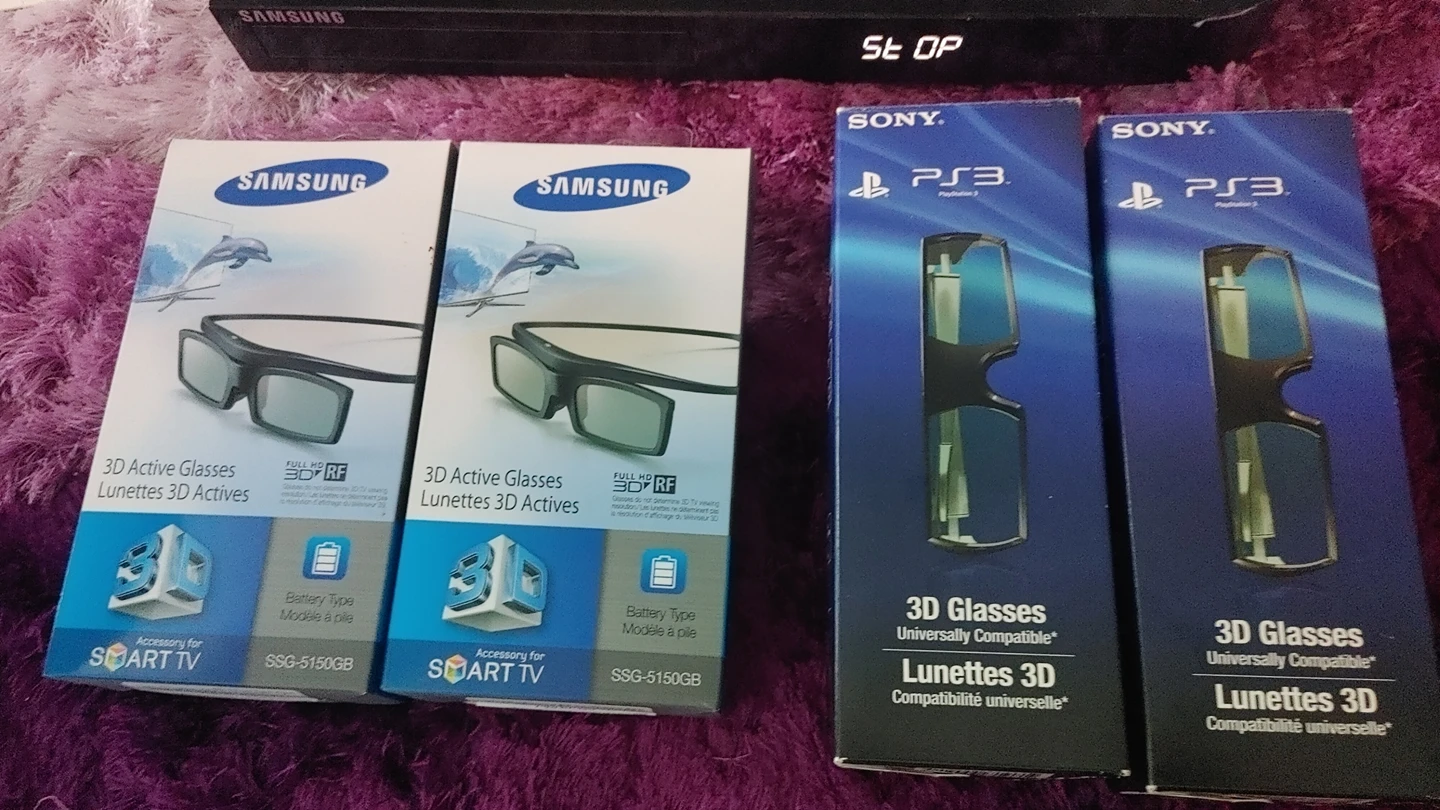 Blue ray DVD Player + six 3D glasses - photo 3