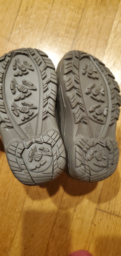 toddler  north face snow boots size 5 - photo 2