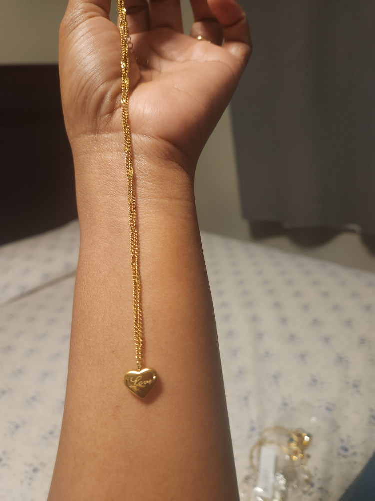 neck chains and rings image indicator(3)