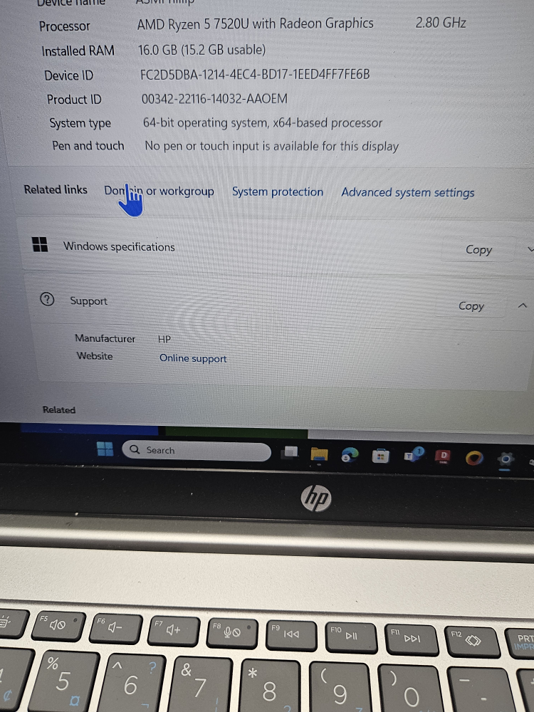 HP 15.6" Laptop (AMD Ryzen 5) - photo 2