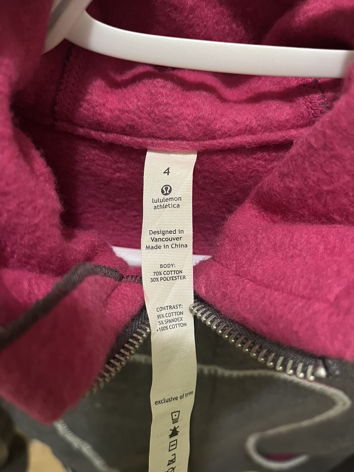 Lululemon Hoodie Size 4 image indicator(2)