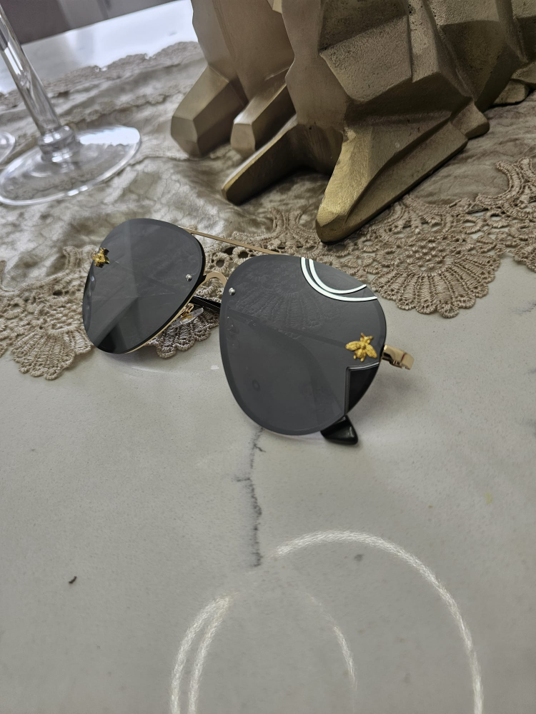 sunglasses thumbnail