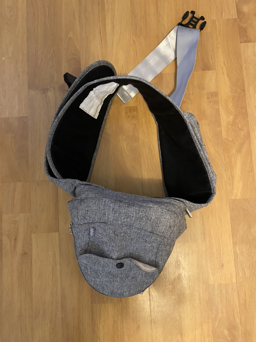 Bebear Foldable Baby Carrier Hip Seat - Great Condition - photo 3