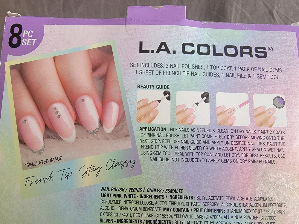 Manicure set - French Tip - Nail polish set image indicator(7)