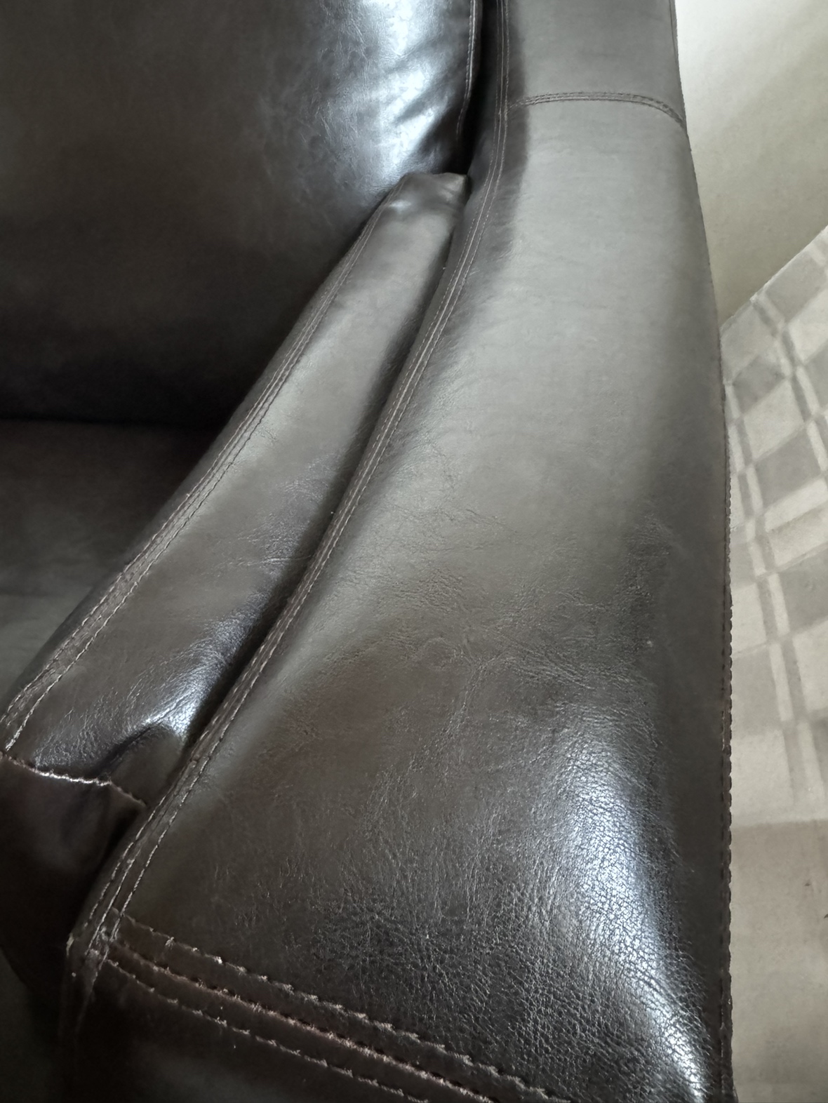 Couch (Not sure if real leather) - photo 5