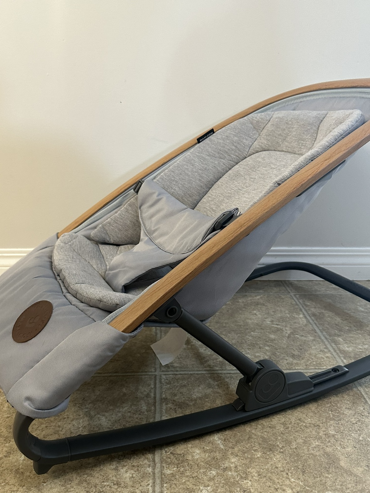 Maxi-Cosi Kori Rocker Bouncer in Essential Grey