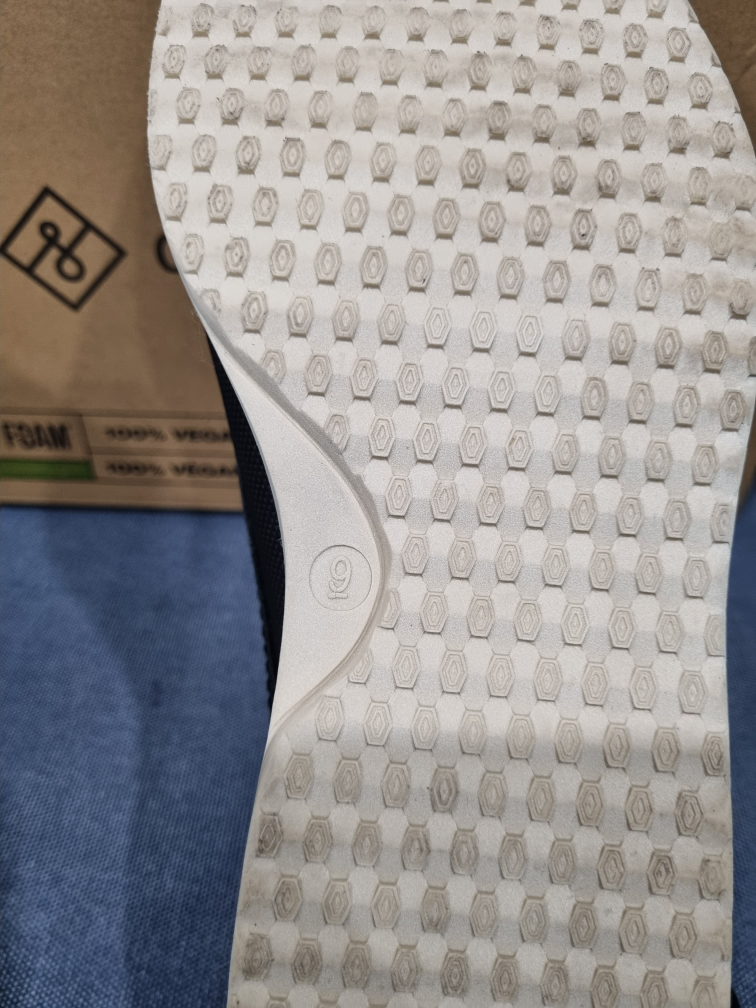 Call it Spring Men's Casual Shoes Like New! Size: Us 9 - photo 3