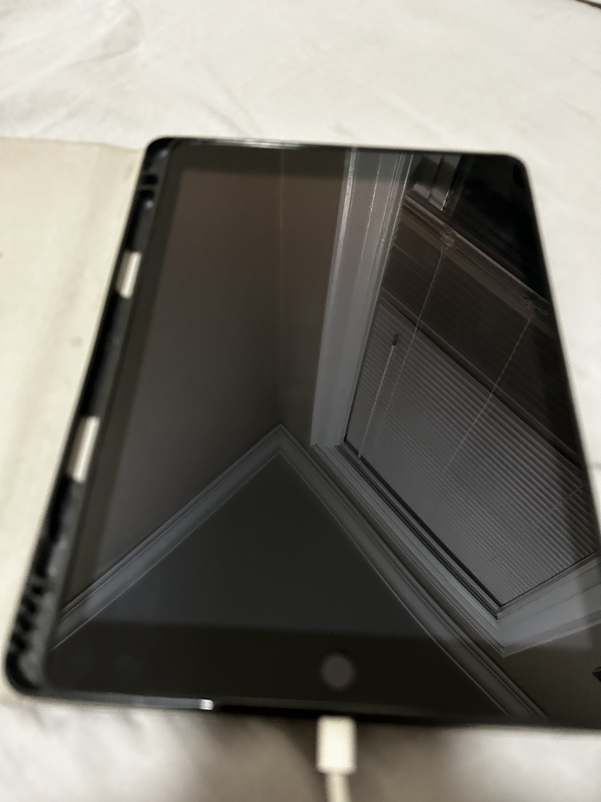 iPad 8th generation 32gb Like new