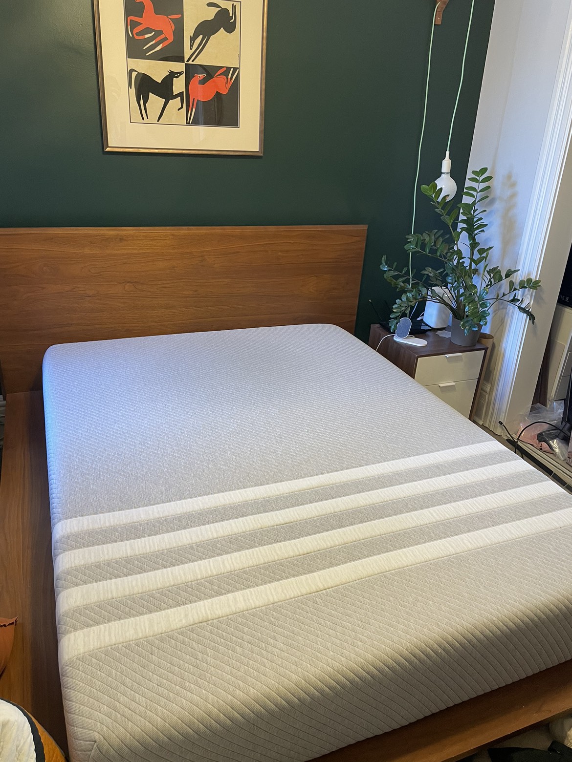 Leesa Queen Size Mattress - photo 2