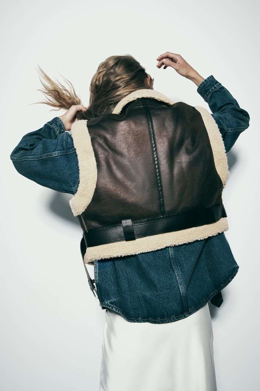 Zara Double faced vest image indicator(3)